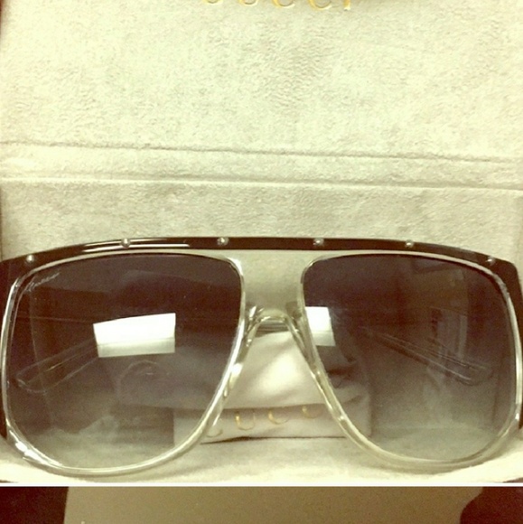 Athentic Gucci Sunglasses - Picture 3 of 8